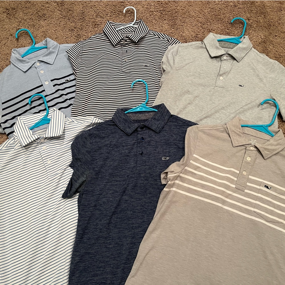 Boys Vineyard Vines Polo Bundle. Size L. Lightly worn.
